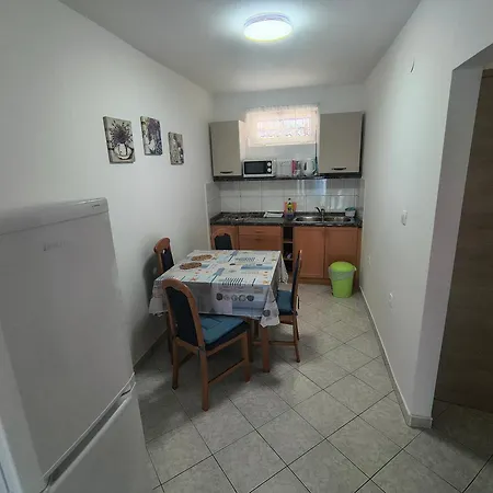 Artneo Apartmani Novalja Exterior photo