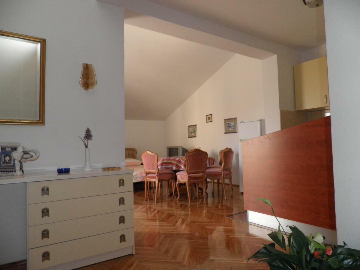 Artneo Apartment *